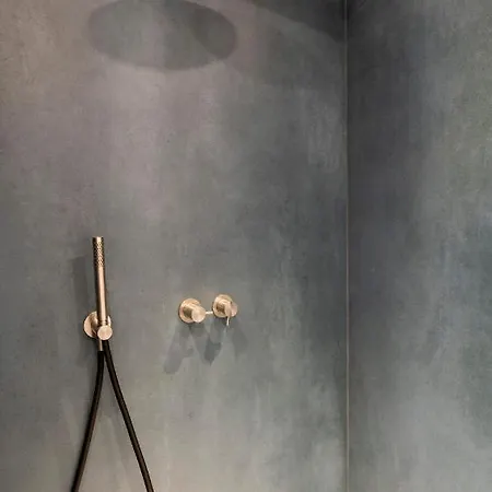 P'ost Apartment